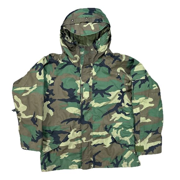Vintage Military Gore-Tex Woodland Camo Cold Weather Parka Jacket Size Large - Picture 1 of 9